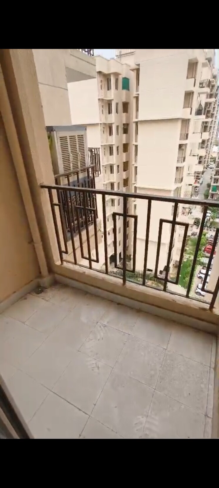 Balcony, signature-global-orchard-avenue 2 Bedroom 591 Sq.Ft. Apartment In Sector 93 Gurgaon 8775545