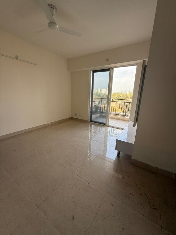 Room, signature-global-proxima 2 Bedroom 665 Sq.Ft. Apartment In Sector 89 Gurgaon 8775543