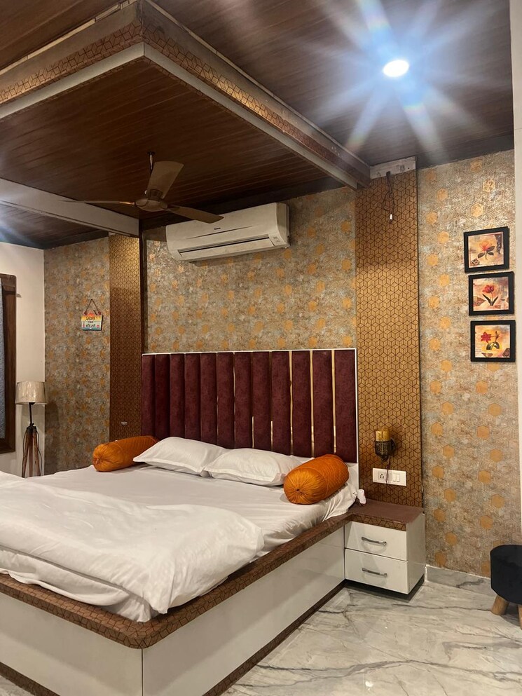 Bedroom, sector 135 2 Bedroom 2450 Sq.Yd. Villa In Sector 135 Noida 8775559