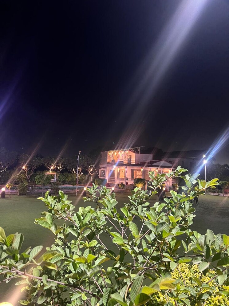 Exterior View, sector 135 2 Bedroom 2450 Sq.Yd. Villa In Sector 135 Noida 8775559