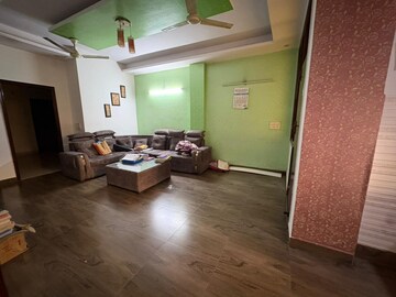 3 BHK Builder Floor For Sale in Gyan Khand ii