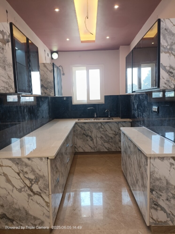 Kitchen, gms road 3 Bedroom 1850 Sq.Ft. Builder Floor In Gms Road Dehradun 8775811