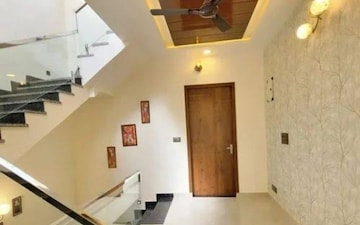 2 BHK Independent House For Rent in Sector 15