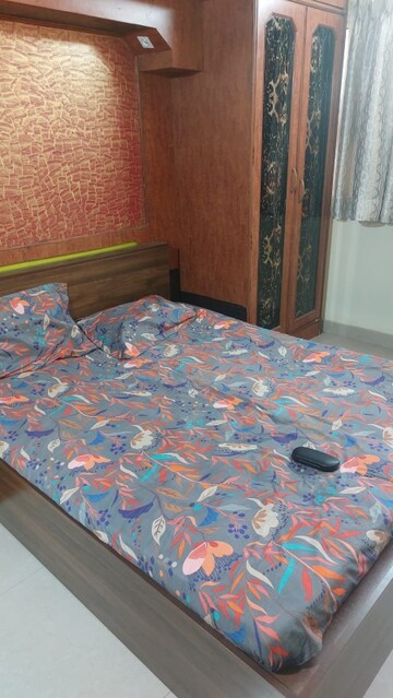 Master Bedroom in 2 BHK Apartment at Bhosale Nagar – for Rent