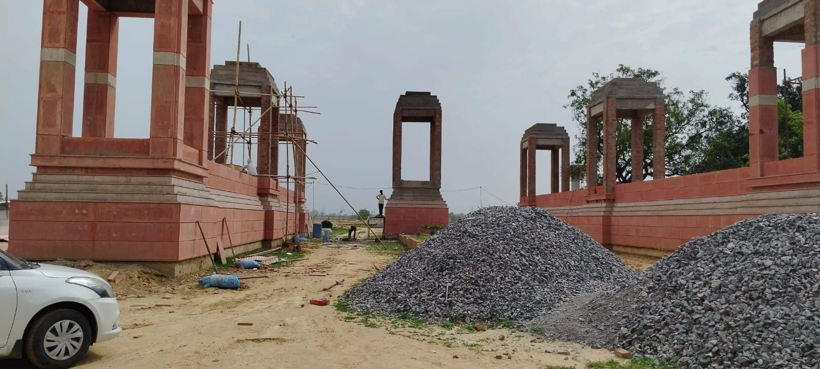 Plot For Sale in LJK Vasto