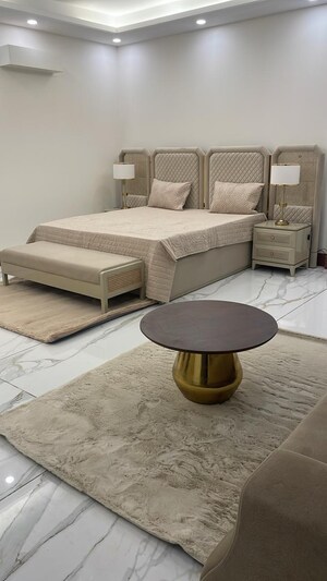 Master Bedroom in 4 BHK Builder Floor at Vipul Greens, Sector 48 – for Sale