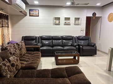 3 BHK Apartment For Rent in Kanakia Spaces Challenger, Kandivali East