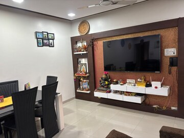 Living Room in 3 BHK Apartment at Kanakia Spaces Challenger, Kandivali East – for Rent