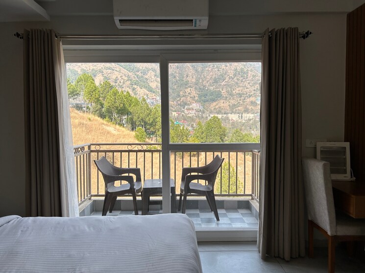 Bedroom, skyline-park 4 Bedroom 1326 Sq.Ft. Apartment In Vip Road Zirakpur 8775855