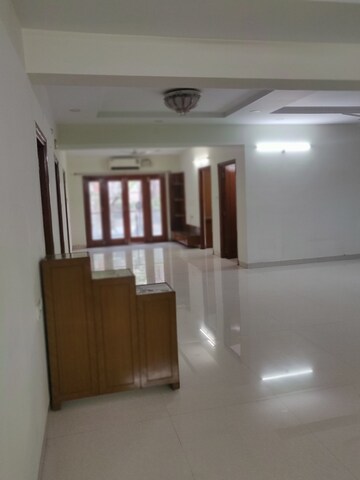 Living Room in 3 BHK Apartment at SV Mansion Banjara Hills, Banjara Hills – for Rent