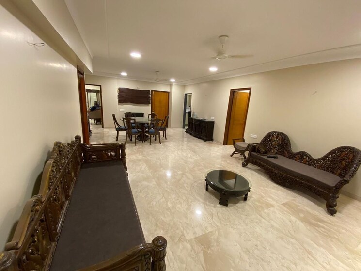 Living Room, khar west 3 Bedroom 850 Sq.Ft. Apartment In Khar West Mumbai 8775906