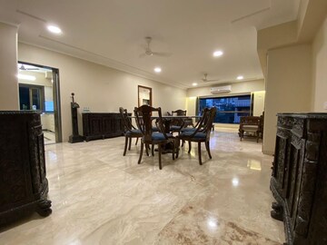 Living Room in 3 BHK Apartment at Khar West – for Rent