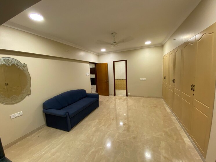 Living Room, khar west 3 Bedroom 850 Sq.Ft. Apartment In Khar West Mumbai 8775906
