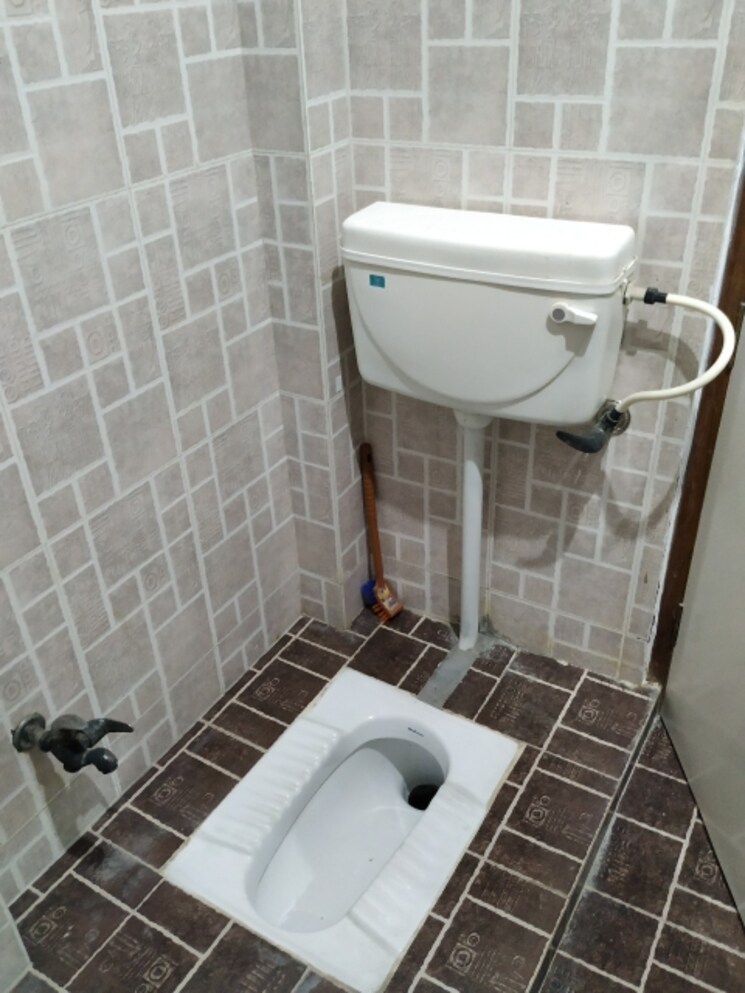 Attached Bathroom, jaypee-greens-kosmos 2 Bedroom 890 Sq.Ft. Apartment In Sector 134 Noida 8775949