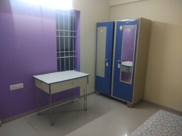 Room in 3 BHK Apartment at Ira Apartment Bhusari Colony, Kothrud – for Rent