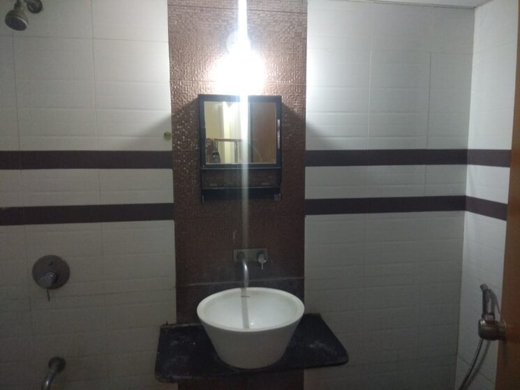 Bathroom, ira-apartment-bhusari-colony 3 Bedroom 1541 Sq.Ft. Apartment In Kothrud Pune 8775958