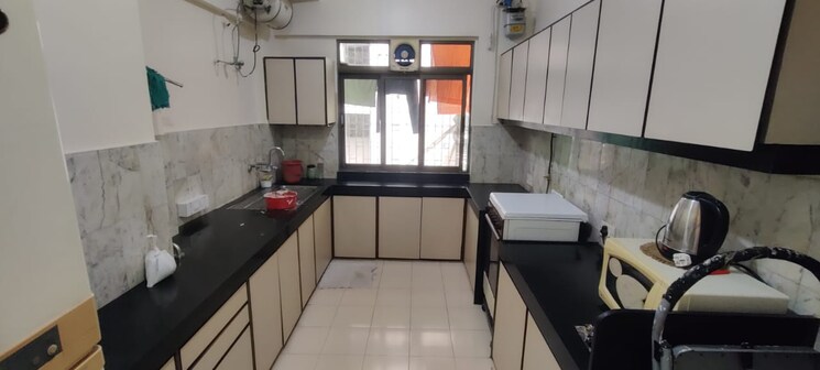 Kitchen, khar west 3 Bedroom 3000 Sq.Ft. Apartment In Khar West Mumbai 8776000