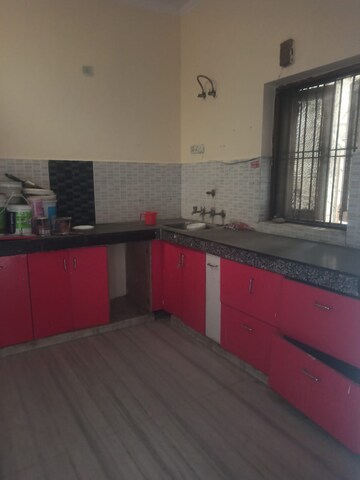 Kitchen in 3 BHK Builder Floor at Sector 46 – for Rent