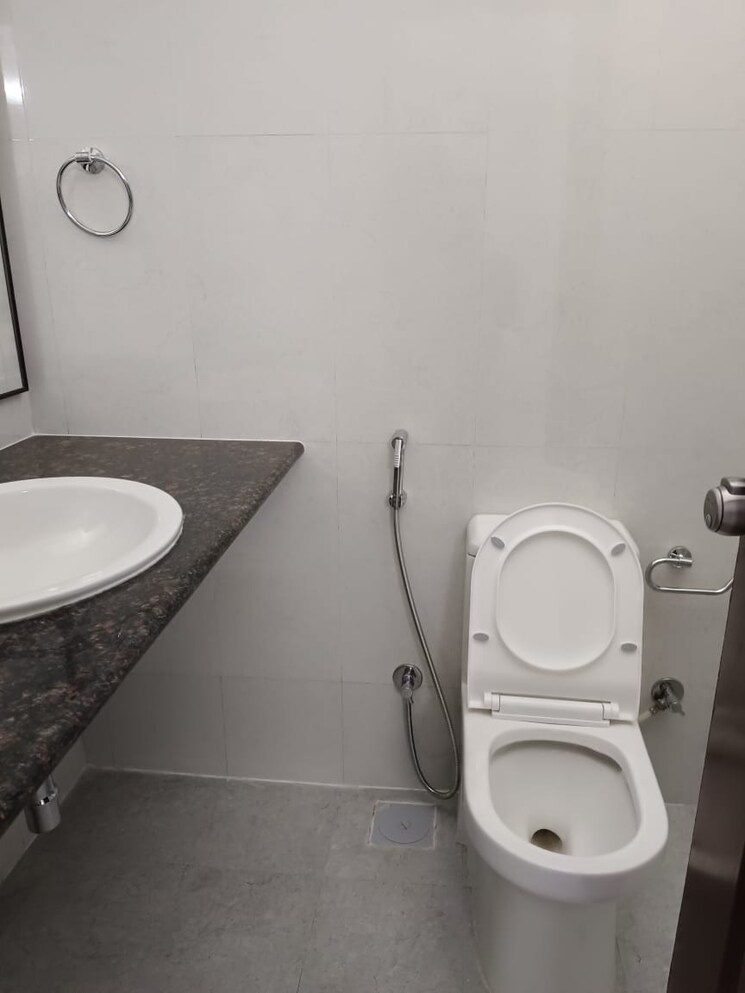 Attached Bathroom, greens-laurel 3 Bedroom 1500 Sq.Ft. Apartment In Thergaon Pune 8775993