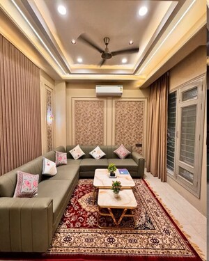 Living Room in 2.5 BHK Builder Floor at Sector 35 – for Sale