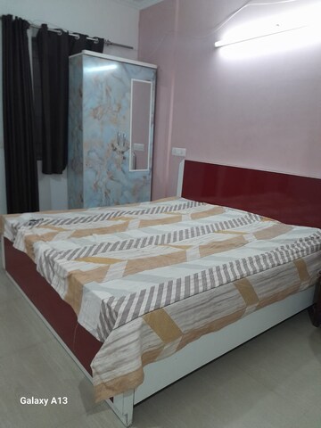 Room in 1 RK Apartment at Mahindra Aura, Sector 110a – for Rent