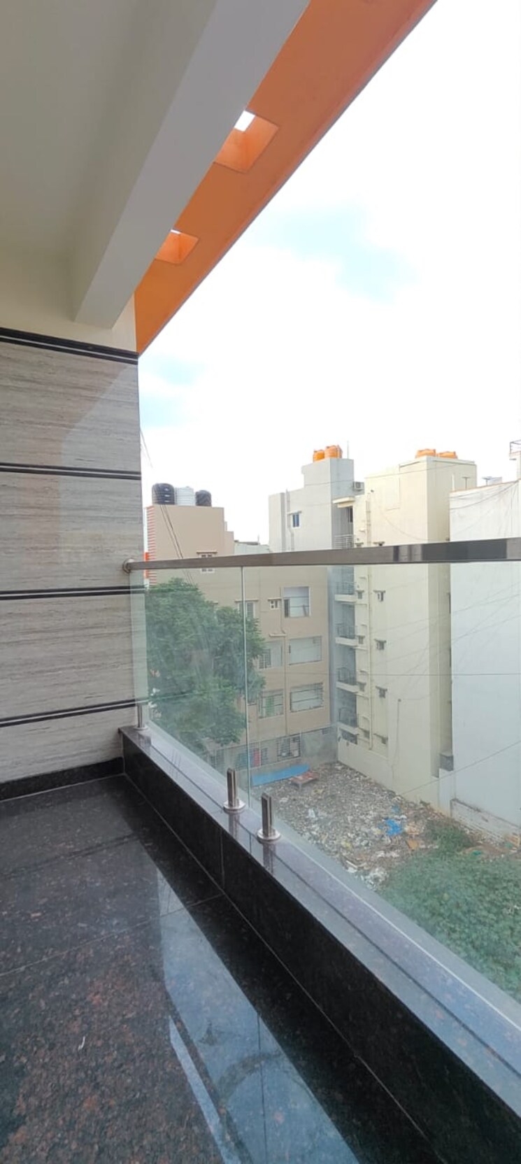 Balcony, iti layout 2 Bedroom 1200 Sq.Ft. Builder Floor In Iti Layout Bangalore 8776164