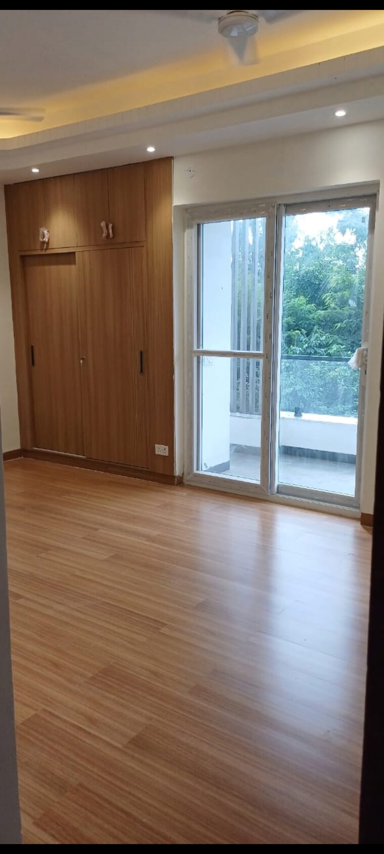 Room, sector 86 3.5 Bedroom 1935 Sq.Ft. Apartment In Sector 86 Faridabad 8776182