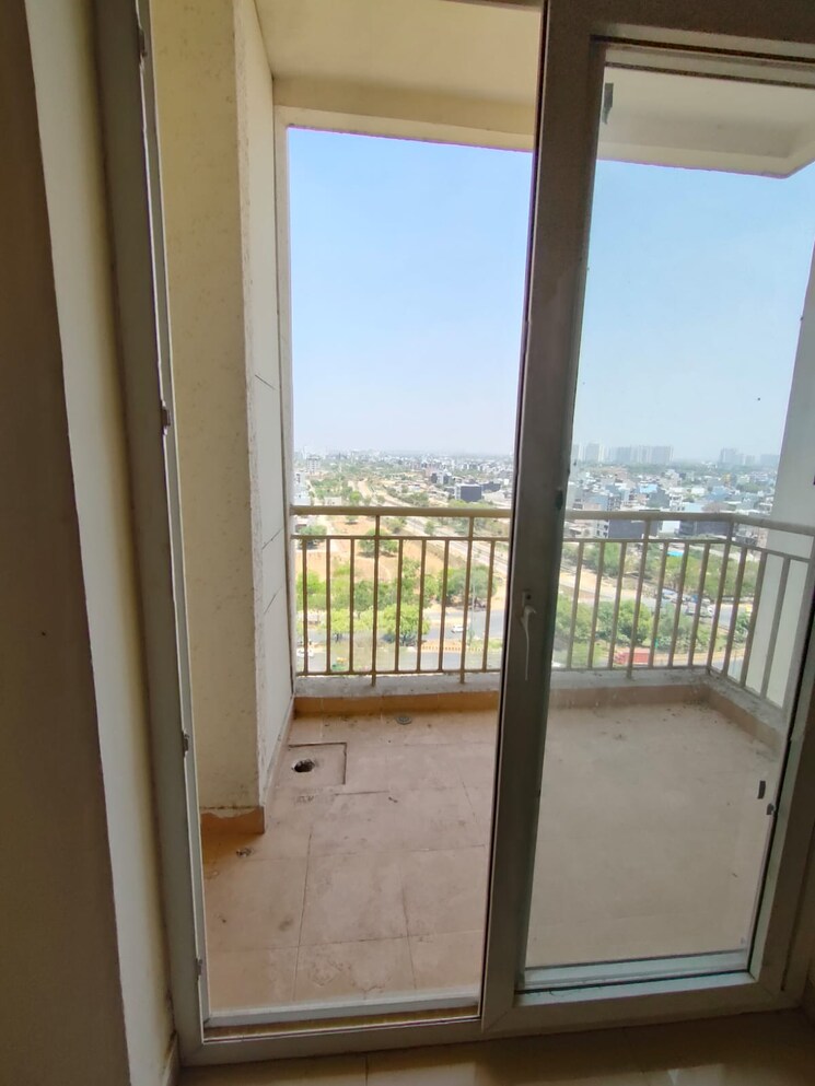 Balcony, paramount-emotions 2 Bedroom 1075 Sq.Ft. Apartment In Sector 1 Greater Noida Greater Noida 8776133