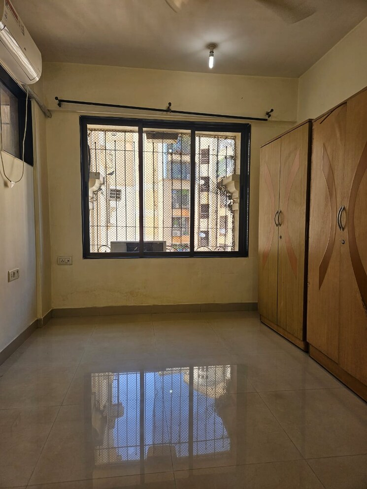 Balcony, lake-florence 1 Bedroom 600 Sq.Ft. Apartment In Powai Mumbai 8776198