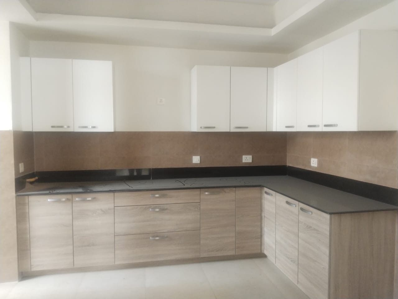 4 BHK + Servant Room Apartment For Rent in Indiabulls Enigma