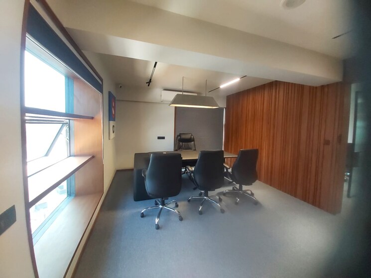 Team Area, science city Commercial Office Space 1793 Sq.Ft. In Science City Ahmedabad 8776235