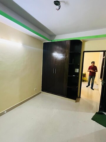 Room in 1 BHK Apartment at South Delhi – for Rent
