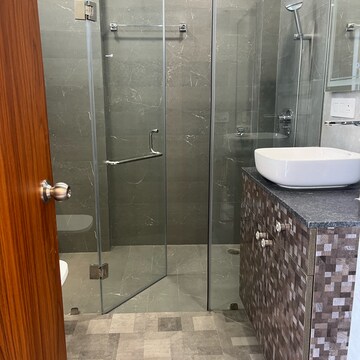 Attached Bathroom in 2 BHK Apartment at OP Floridaa, Sector 82 – for Rent