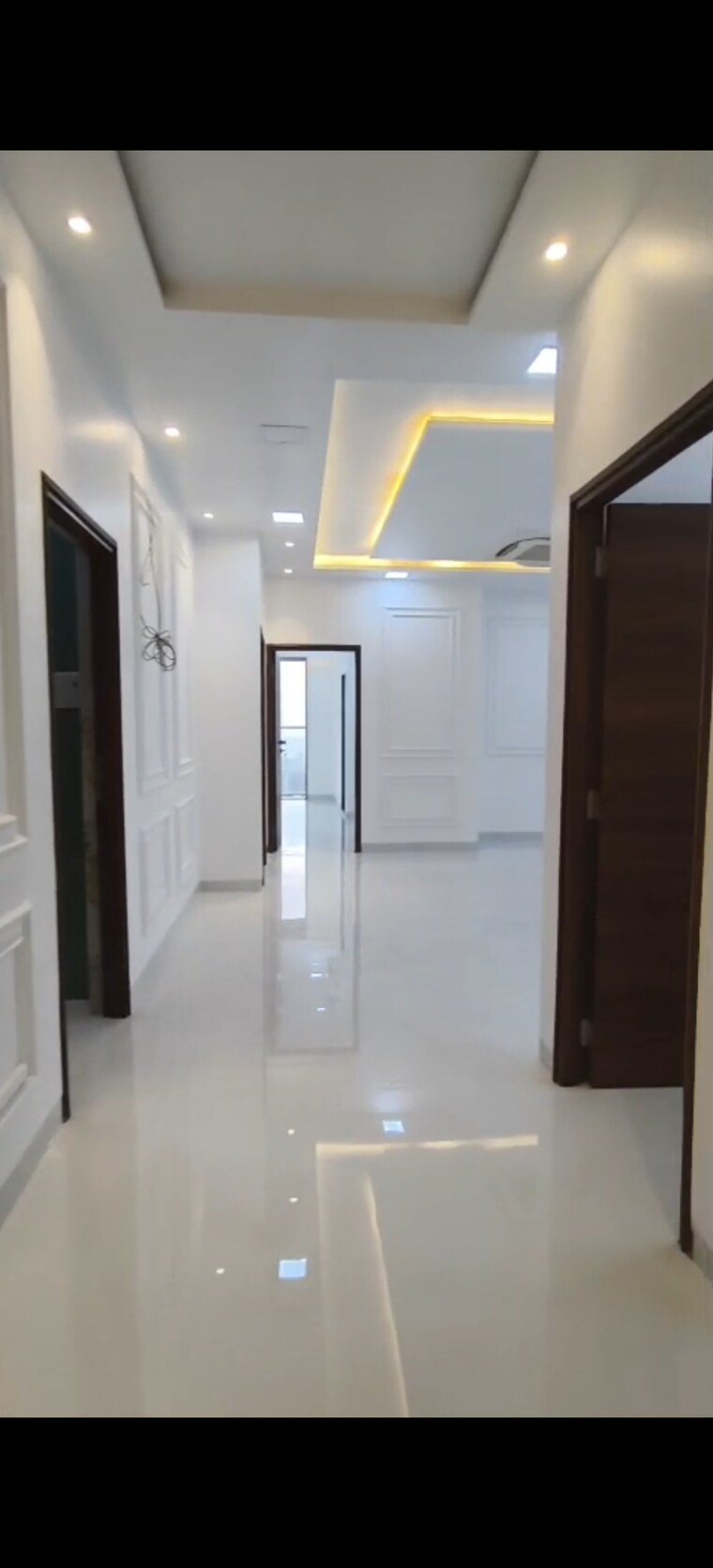 Room, nathani-heights 4 Bedroom 2300 Sq.Ft. Apartment In Dalal Estate Mumbai 8776779