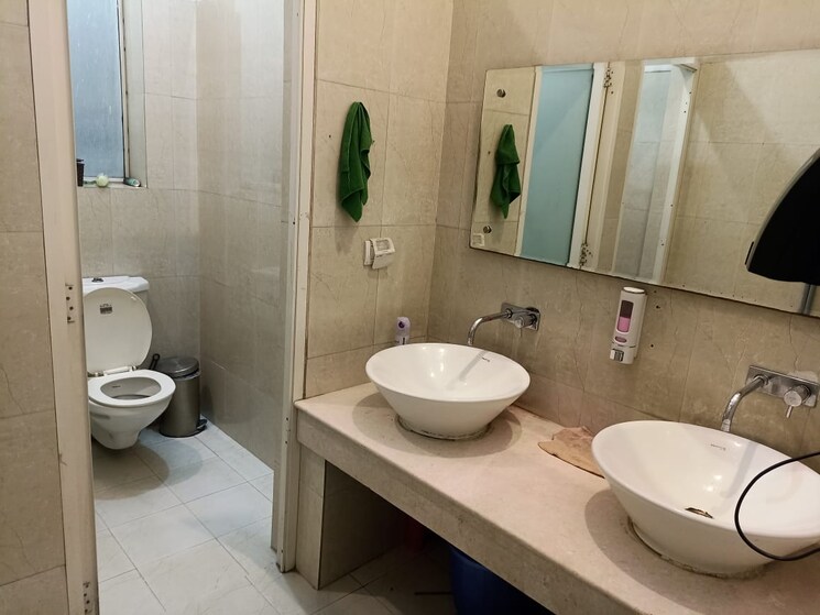 Washroom, minarch-tower Commercial Office Space 5300 Sq.Ft. In Sector 44 Gurgaon 8776539