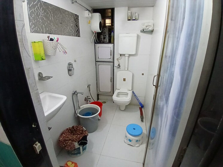 Attached Bathroom, aakashganga-chs 2.5 Bedroom 1350 Sq.Ft. Apartment In Kopar Khairane Navi Mumbai 8776588