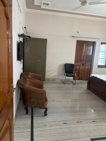 Living Room in 2 BHK Builder Floor at Hathibarkala Salwala – for Rent
