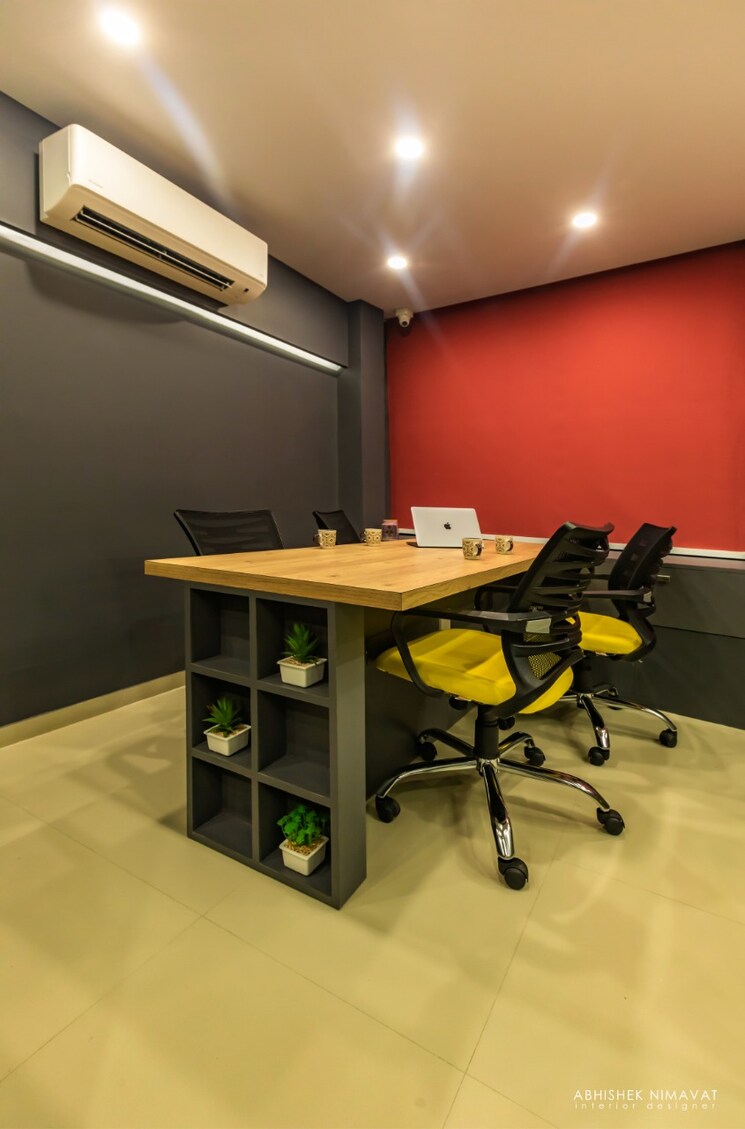 Team Area, shivalik-shilp Commercial Office Space 1255 Sq.Ft. In Sanidhya Ahmedabad 8776592