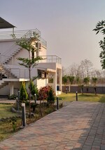 1 BHK + Study Room 3000 Sq.Ft. Villa in Ambika Farm Villa Plot fo