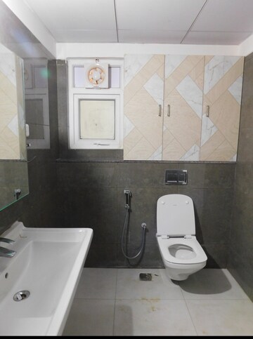 Attached Bathroom in 3 BHK Apartment at Rajapushpa Provincia, Narsingi – for Rent