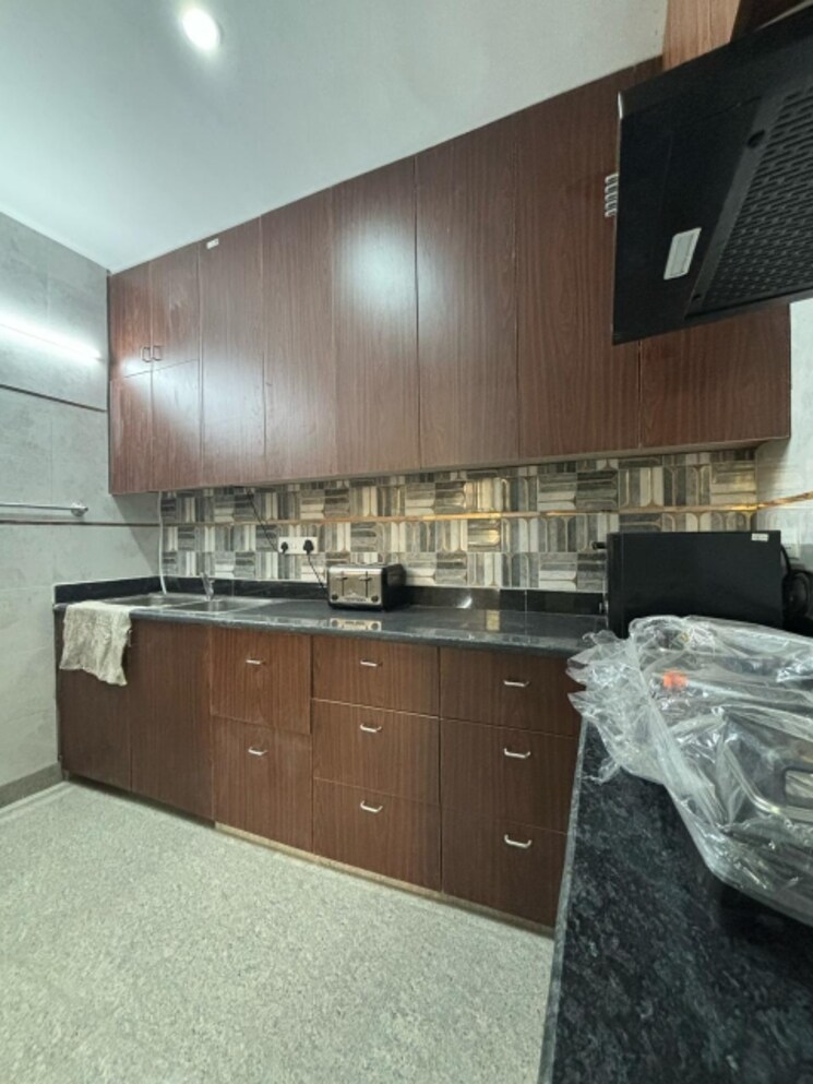 Kitchen, sector 45 3 Bedroom 160 Sq.Yd. Builder Floor In Sector 45 Gurgaon 8776674