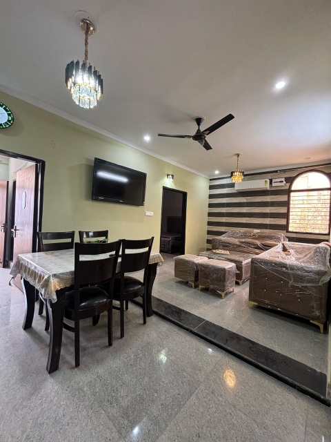 3 BHK Builder Floor For Rent in Sector 45