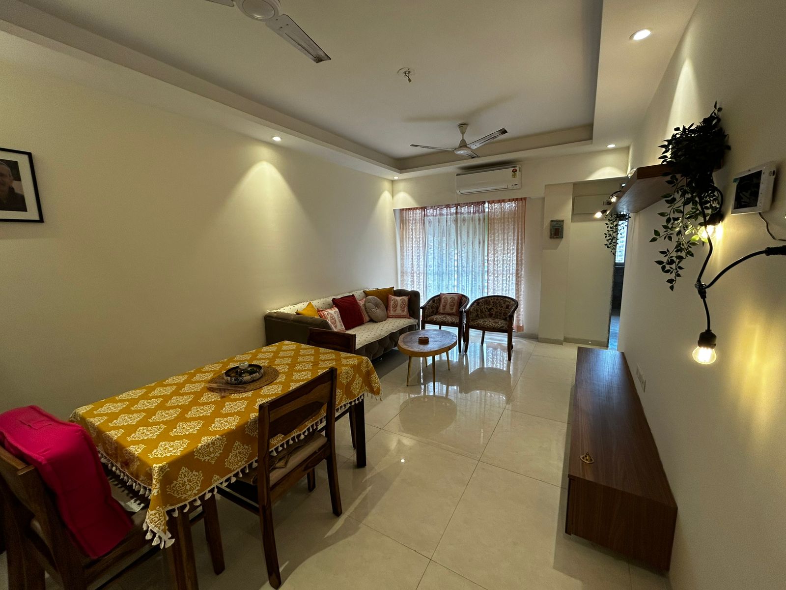 2 BHK + Extra Room Apartment For Rent in LnT Veridian