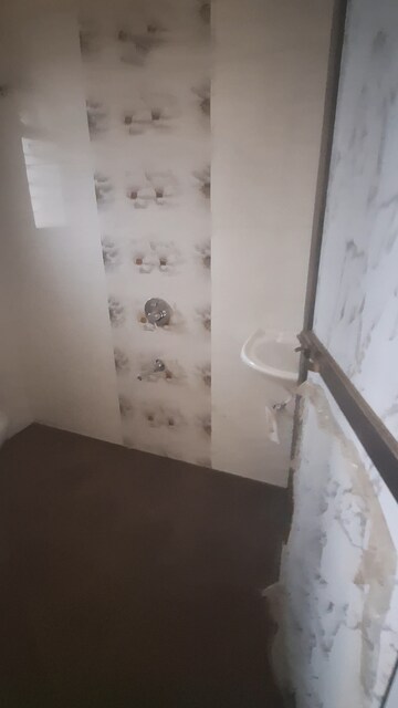 Bathroom in 1 BHK Apartment at Santacruz East – for Sale