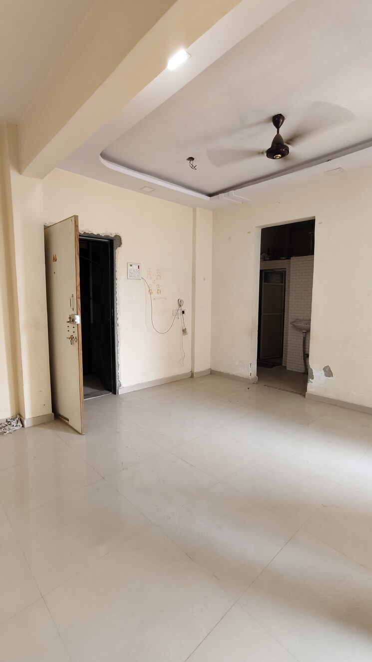 Room, dombivli west 1 Bedroom 650 Sq.Ft. Apartment In Dombivli West Thane 8776822