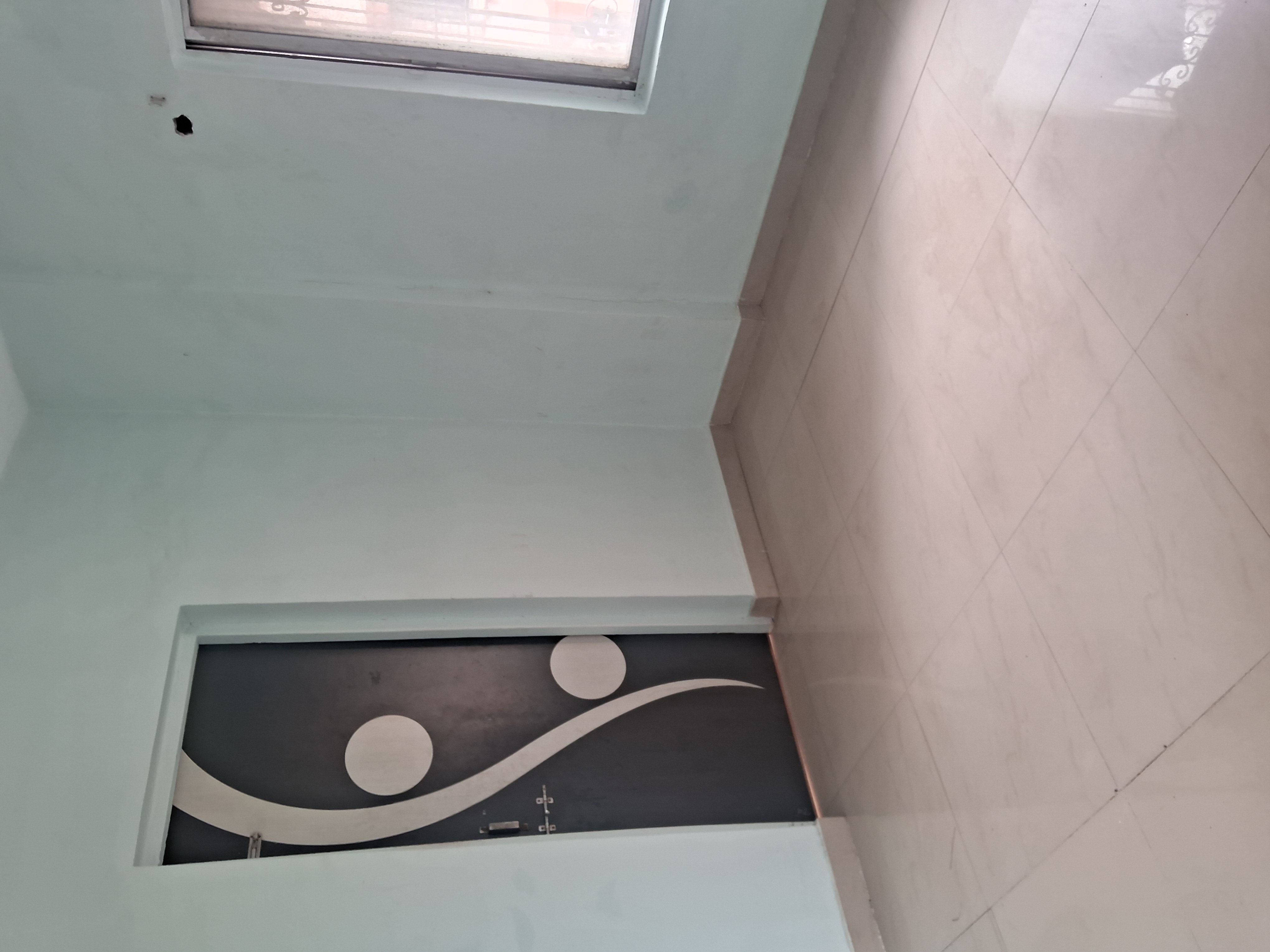 2 BHK Apartment For Rent in New Krishna Tower