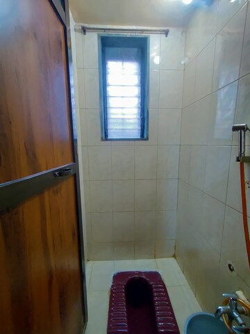 Bathroom in 1 BHK Apartment at Dombivli West – for Rent