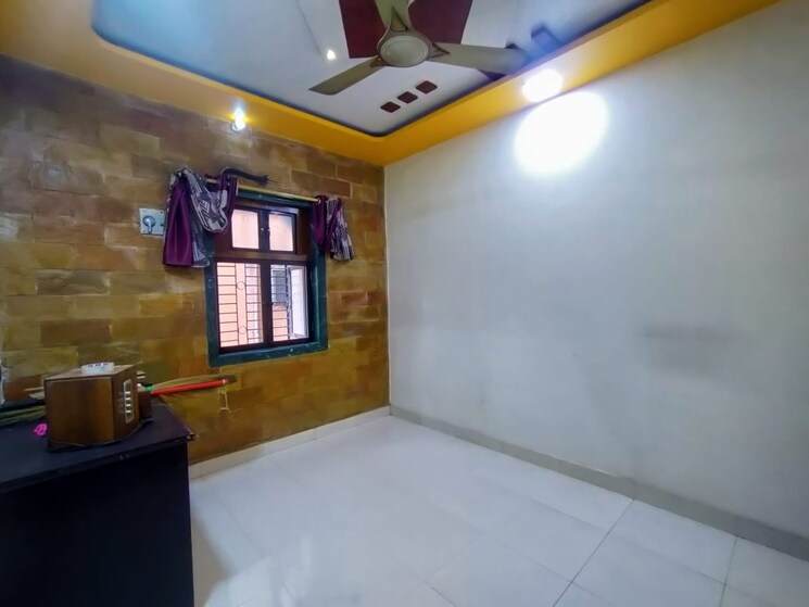Room, dombivli west 1 Bedroom 550 Sq.Ft. Apartment In Dombivli West Thane 8776886