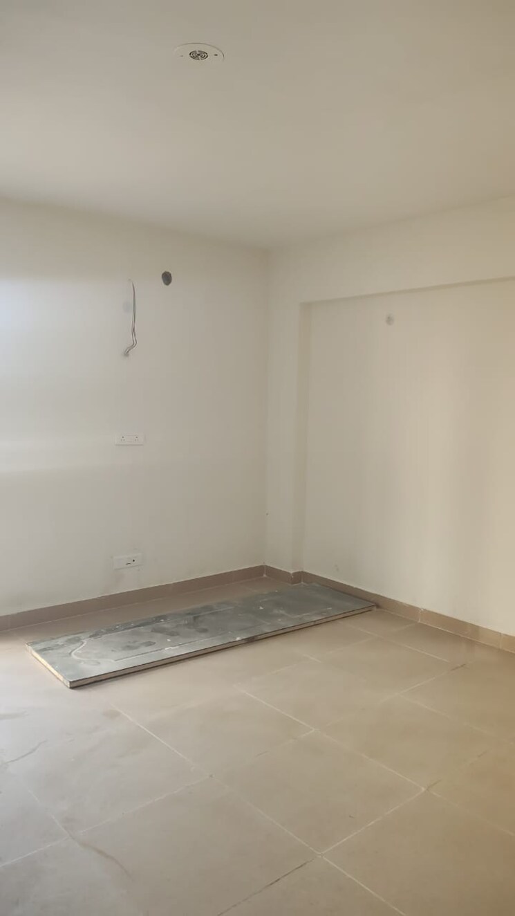 Room, omaxe-lake 3 Bedroom 2300 Sq.Ft. Apartment In North Mullanpur Chandigarh 8776882