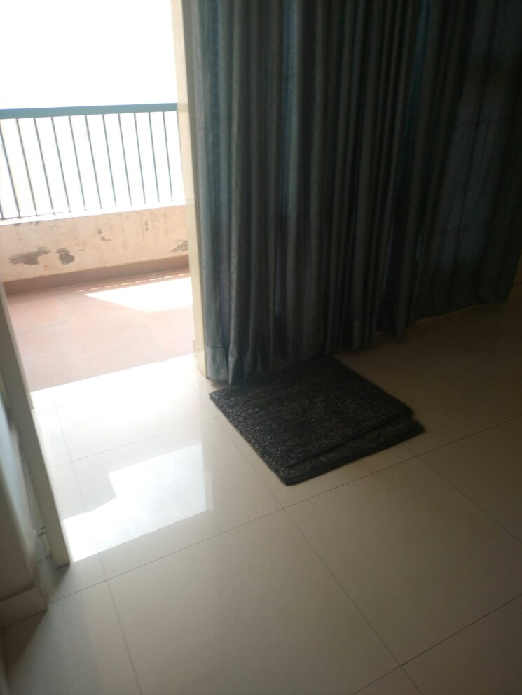 Room, kharar 3 Bedroom 1300 Sq.Ft. Apartment In Kharar Mohali 8777028